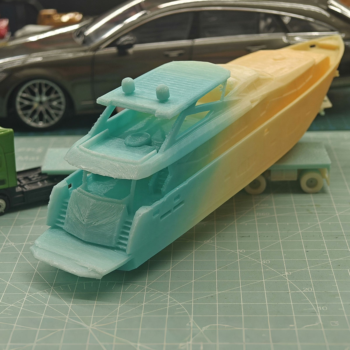نموذج يخت فاخر مصغر 23 سم، نمو - مراجعة 3D Printing One Piece وسعره