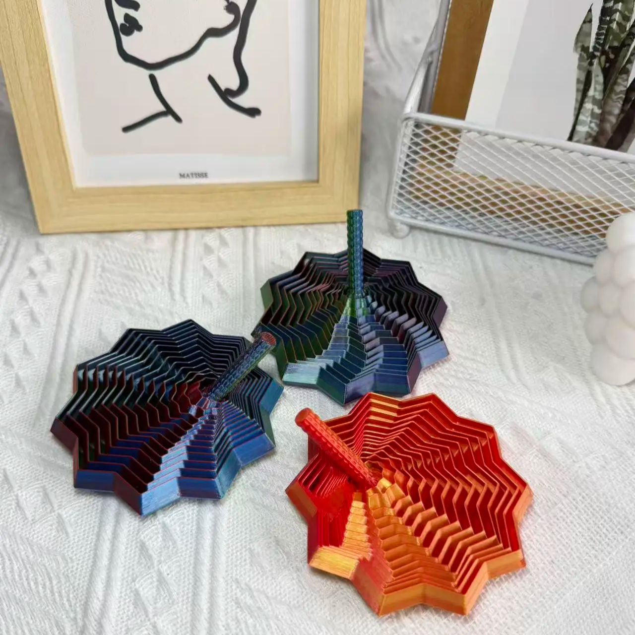 قطعة واحدة من نحت سداسي الشكل  - مراجعة 3D Printing Household Items وسعره