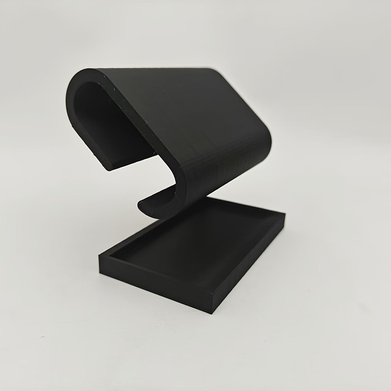 حامل متعدد الاستخدامات مطبوع ب - مراجعة 3D Printing Watch وسعره